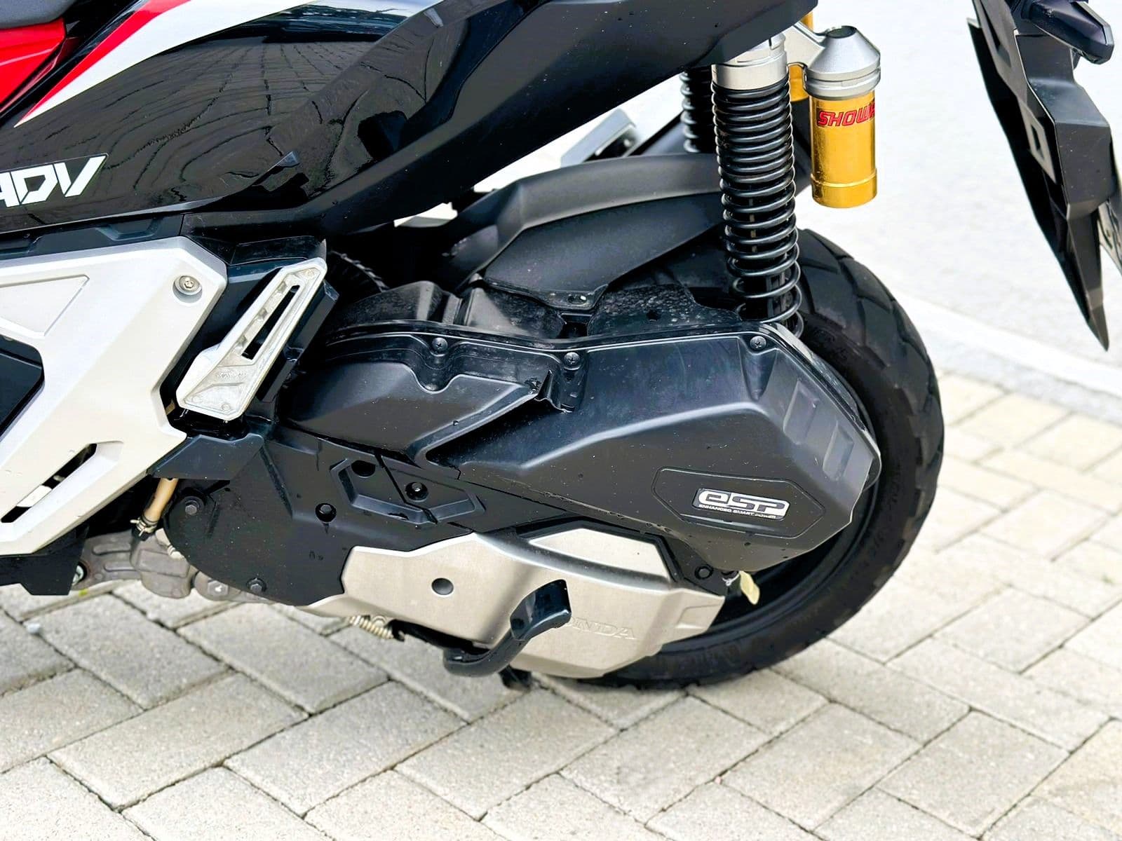 Honda Adv 150 - Imagem 10