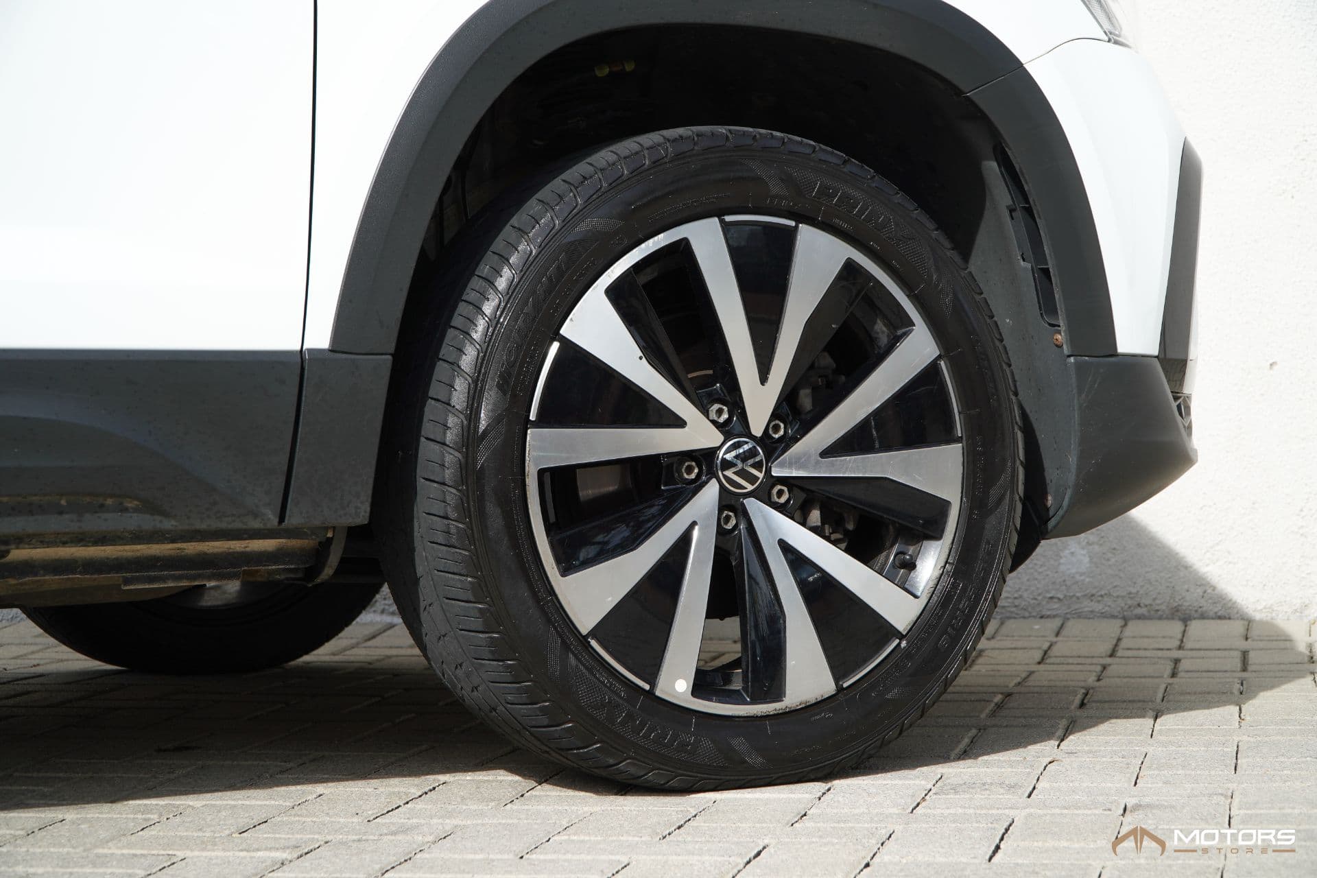 Volkswagen Taos Highline 250 Tsi - Imagem 8