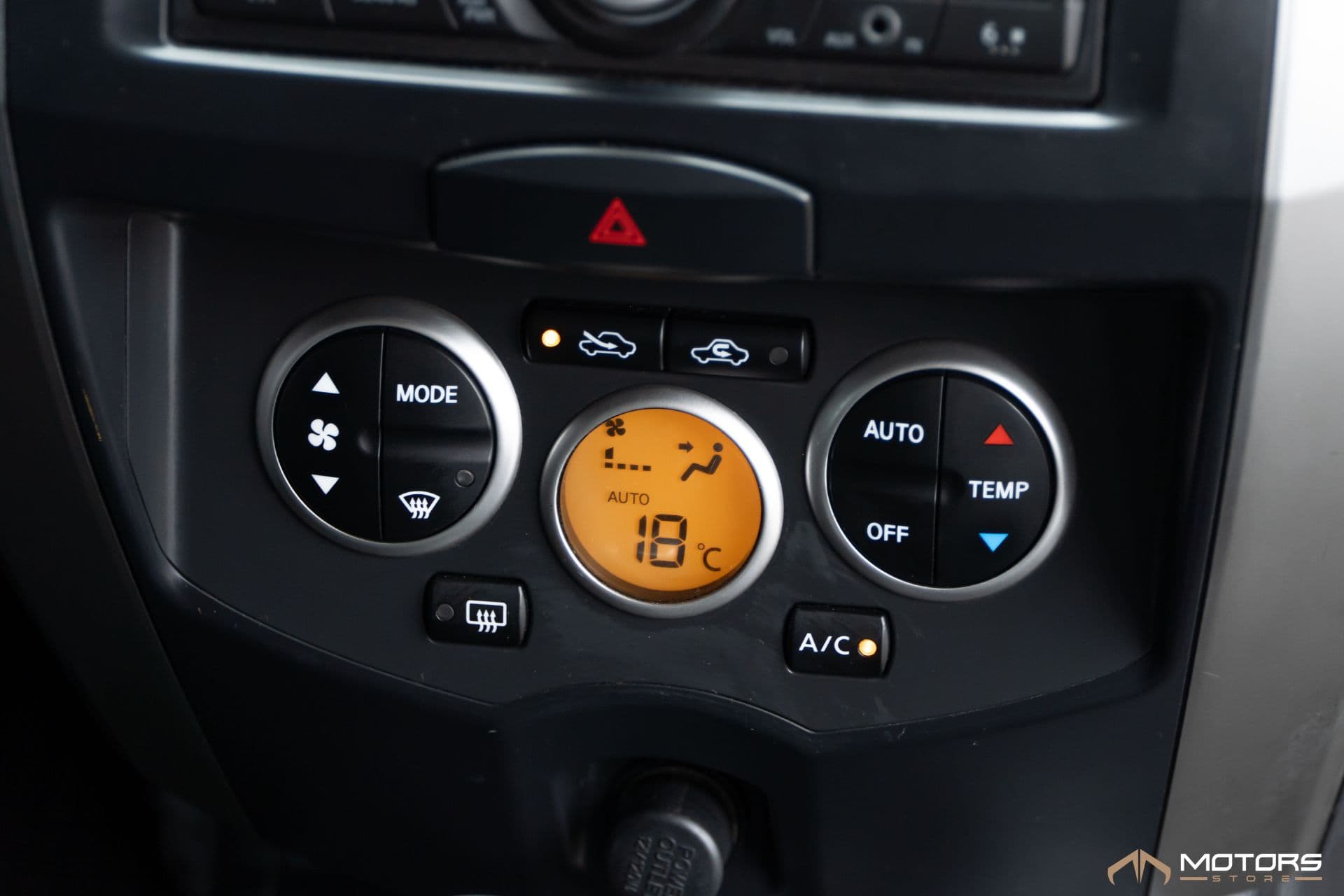 Nissan Livina Xgear 18sl - Imagem 11