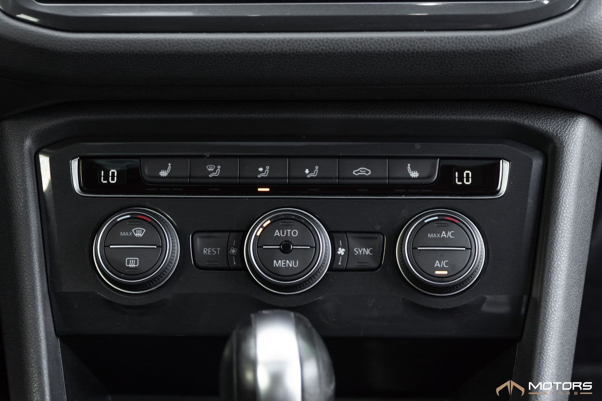 Volkswagen Tiguan Allspace R-line 350 Tsi 2.0 4x4 - Imagem 17