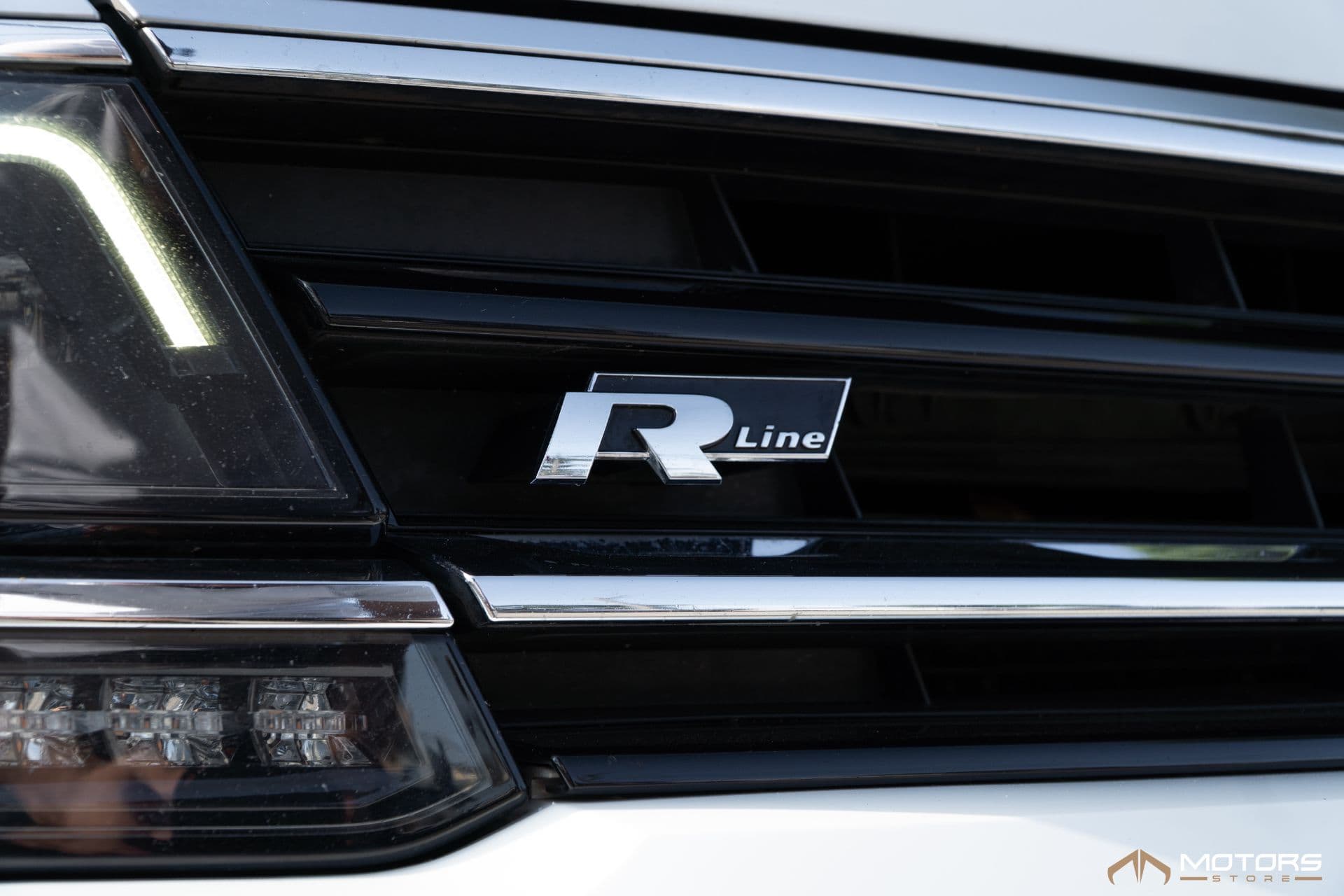 Volkswagen Tiguan Allspace R-line 350 Tsi 2.0 4x4 - Imagem 6
