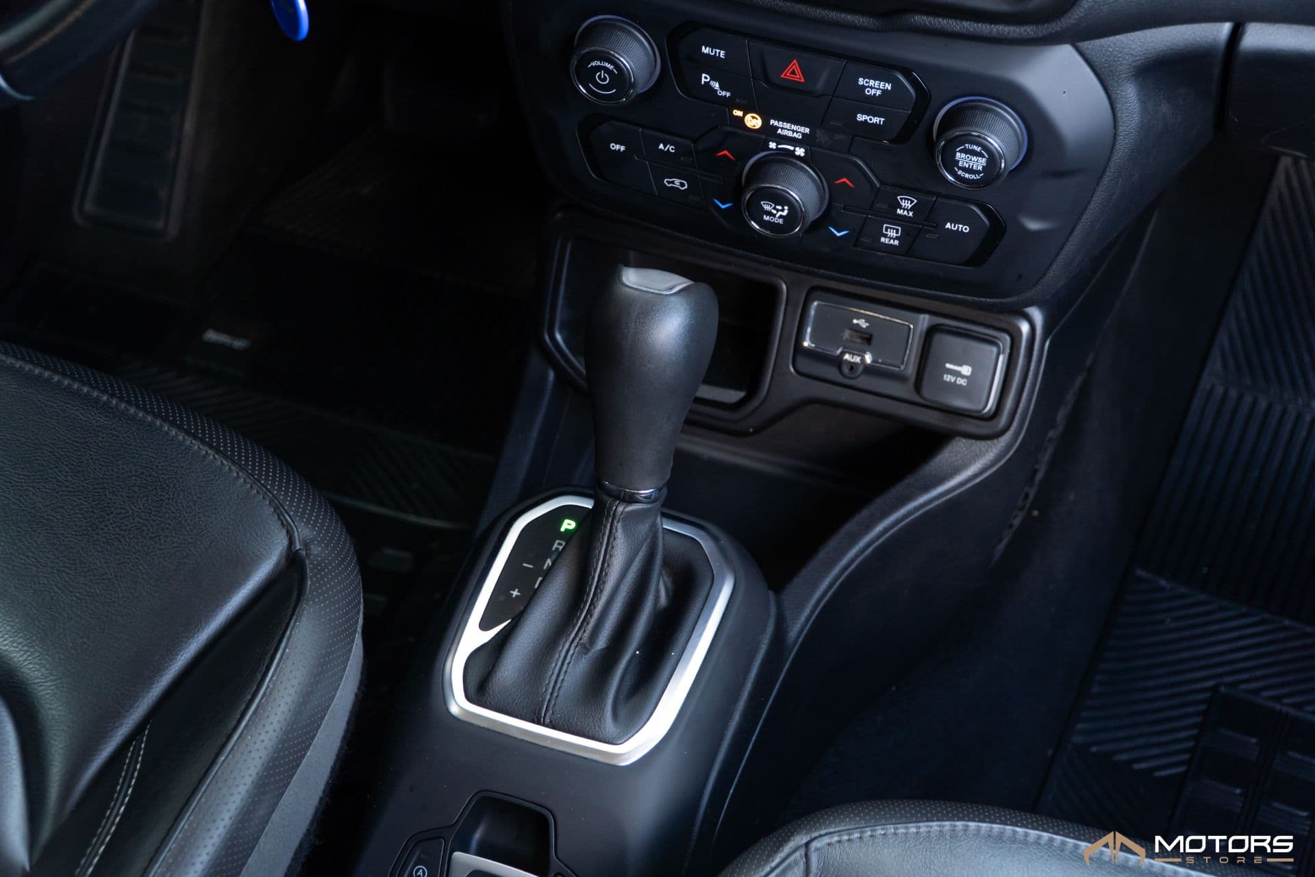 Jeep Renegade Longitude 1.8 Flex Automatico - Imagem 14