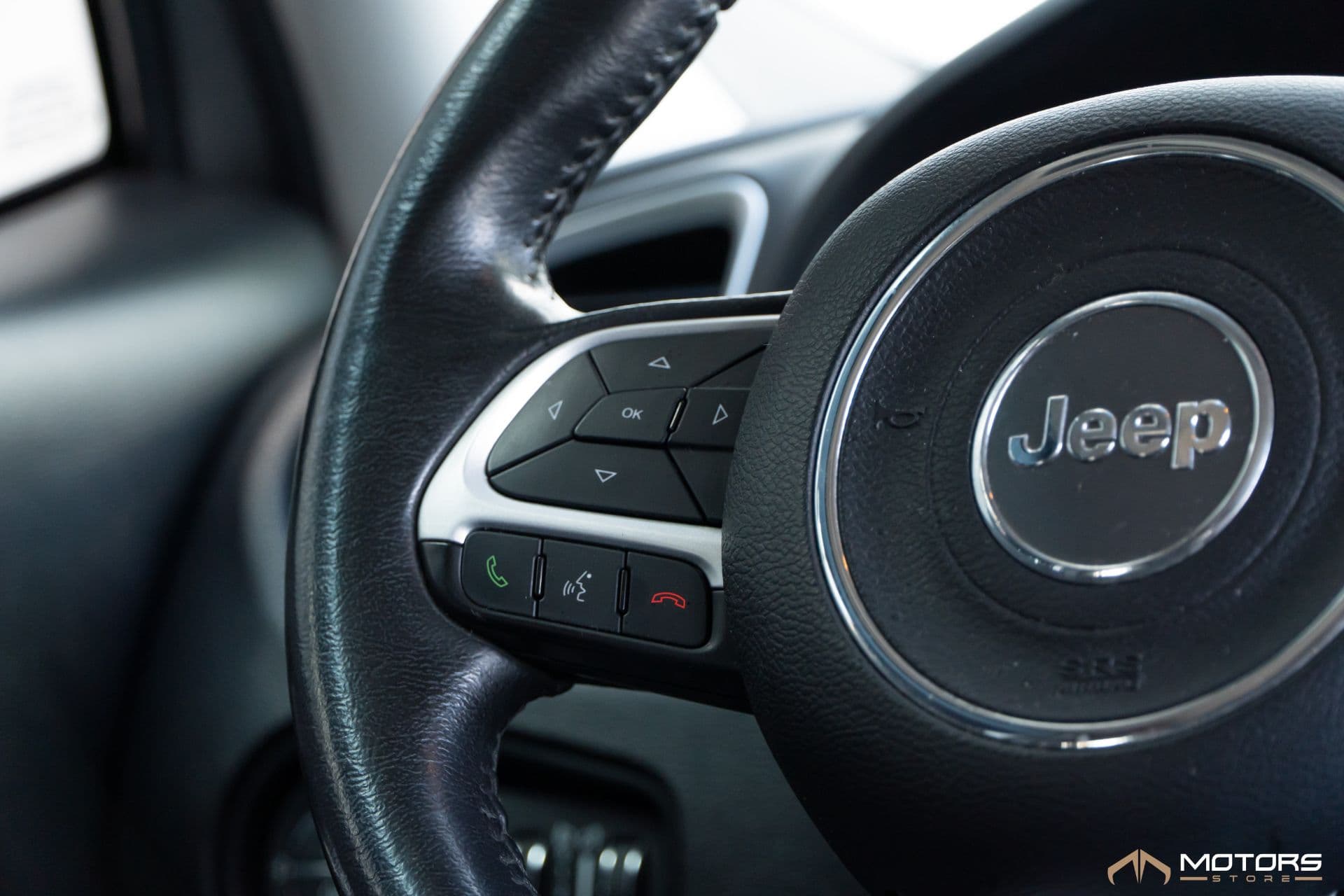 Jeep Renegade Longitude 1.8 Flex Automatico - Imagem 9