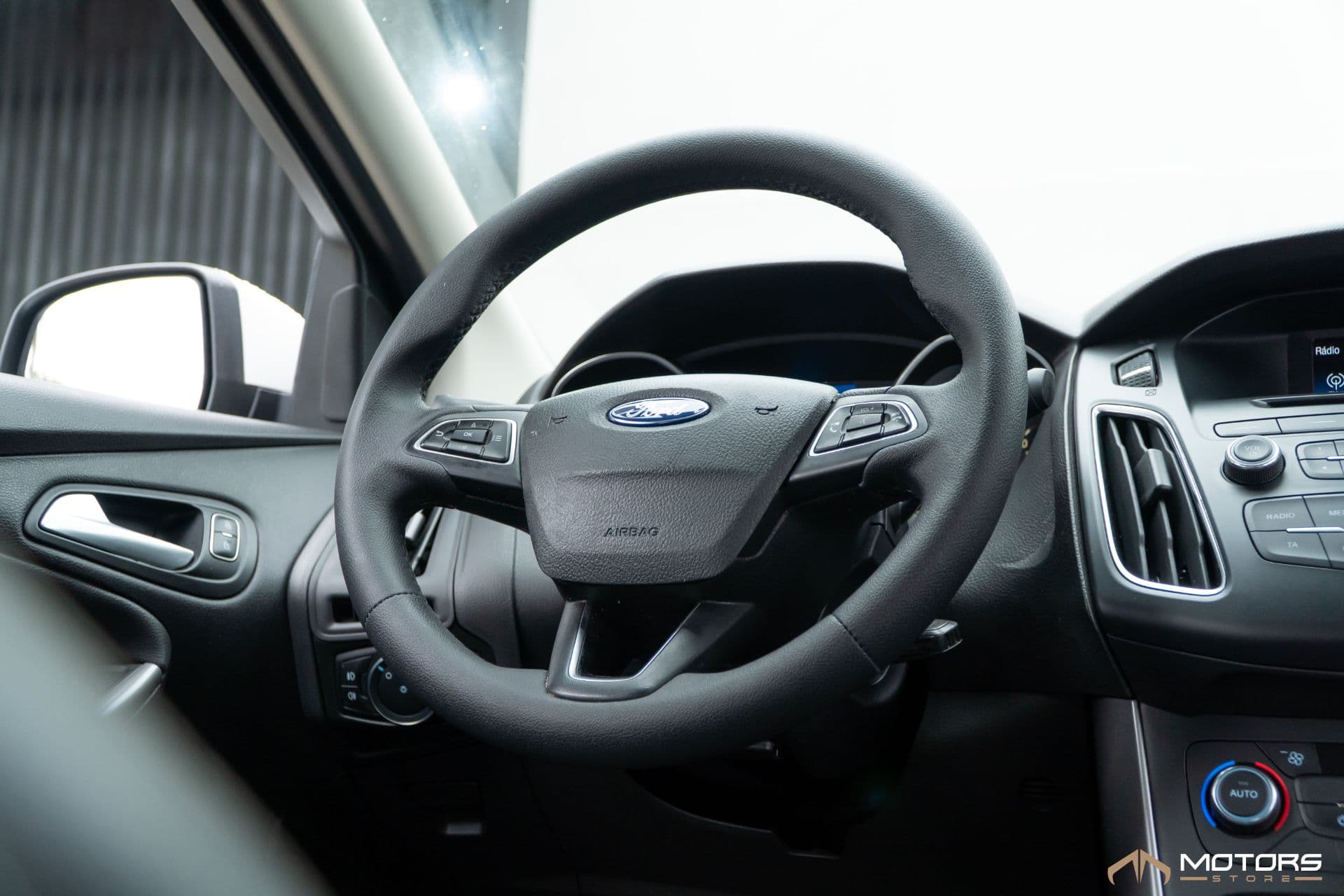 Ford Focus 2.0 Se 16v Flex 4p Powershift - Imagem 8