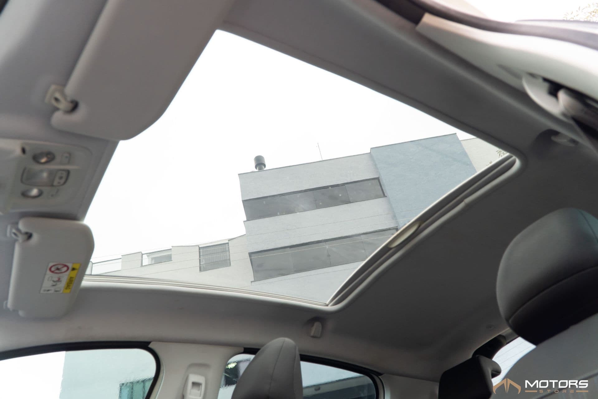 Peugeot 208 Griffe 1.6 - Imagem 6