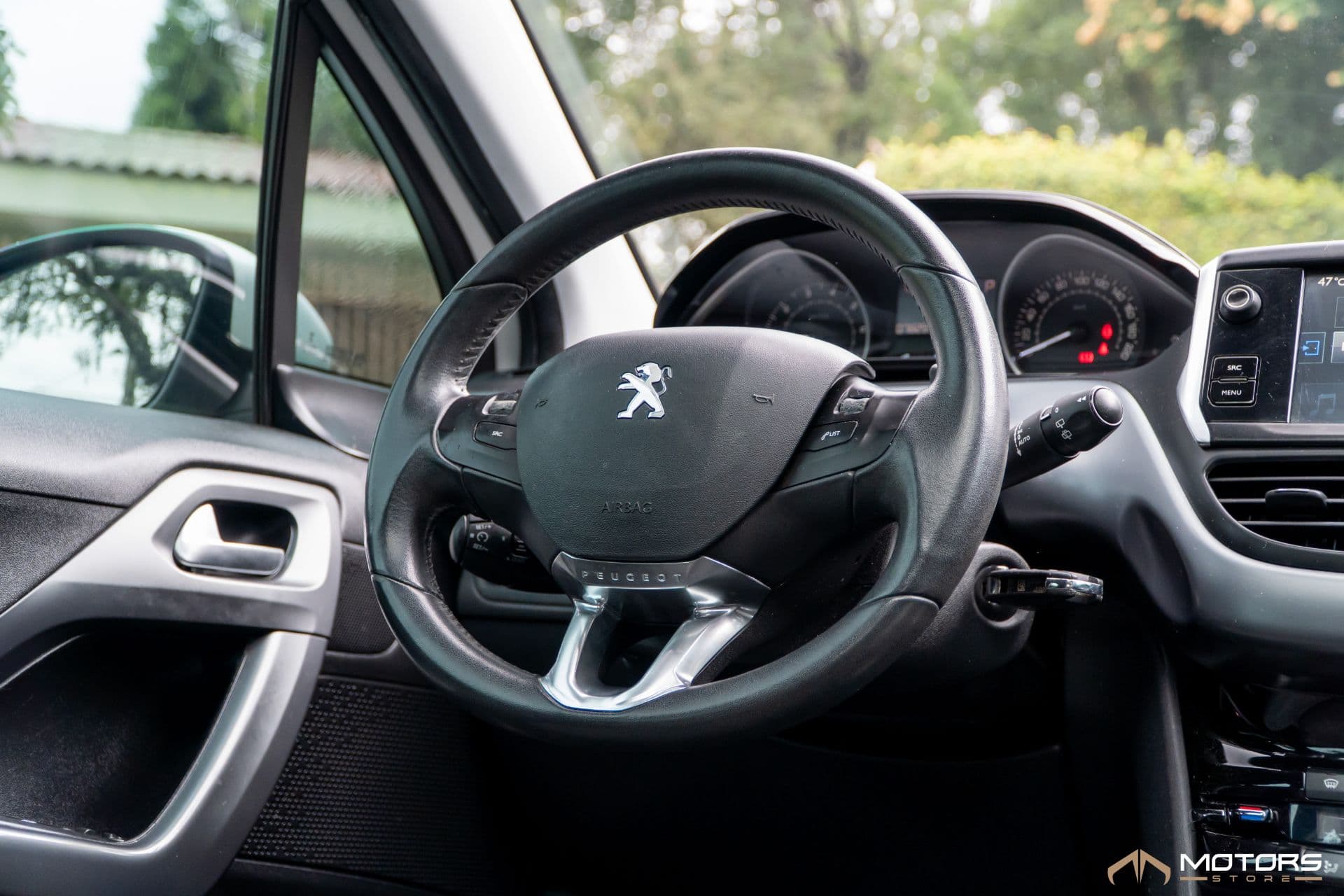 Peugeot 208 Griffe 1.6 - Imagem 9