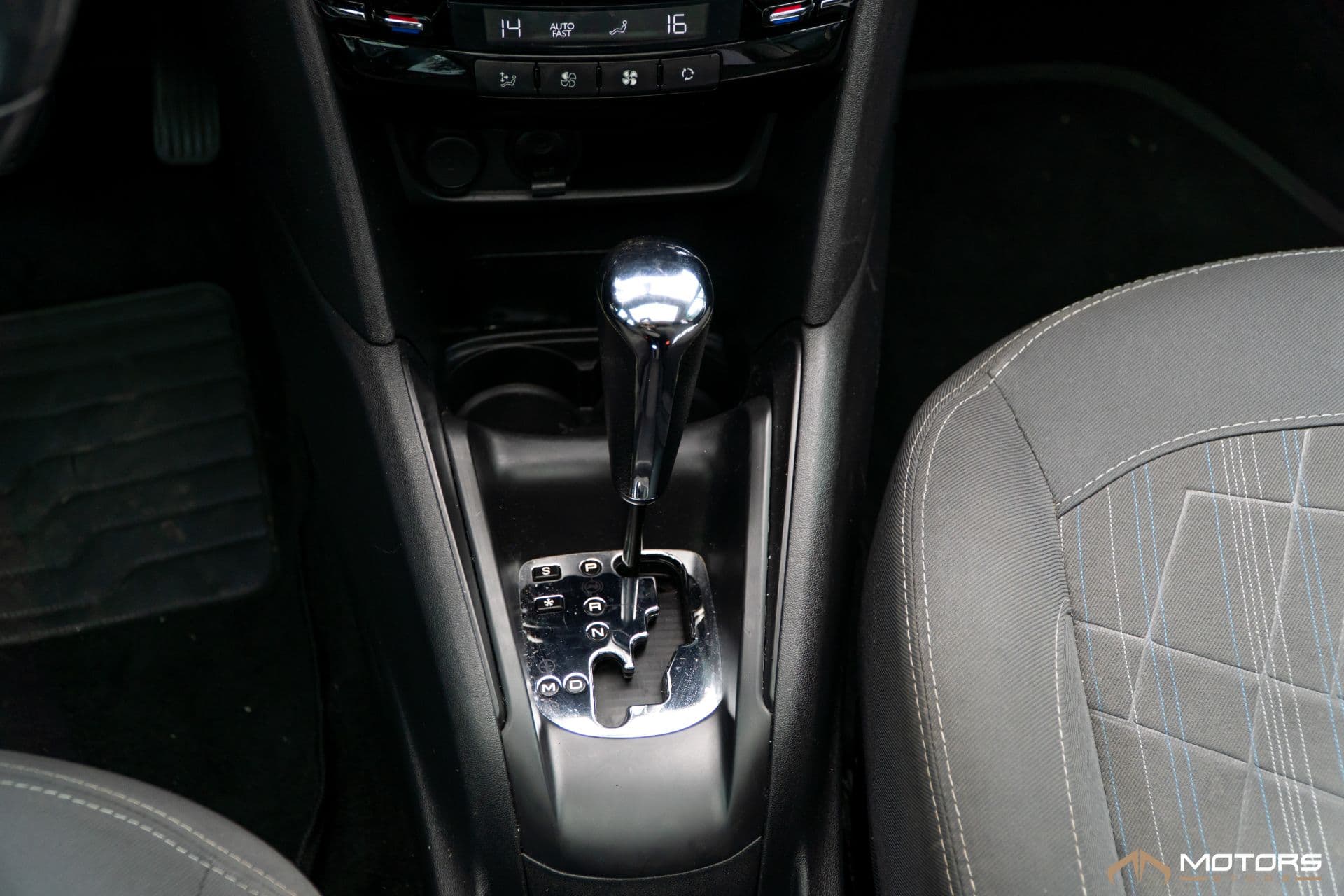 Peugeot 208 Griffe 1.6 - Imagem 13