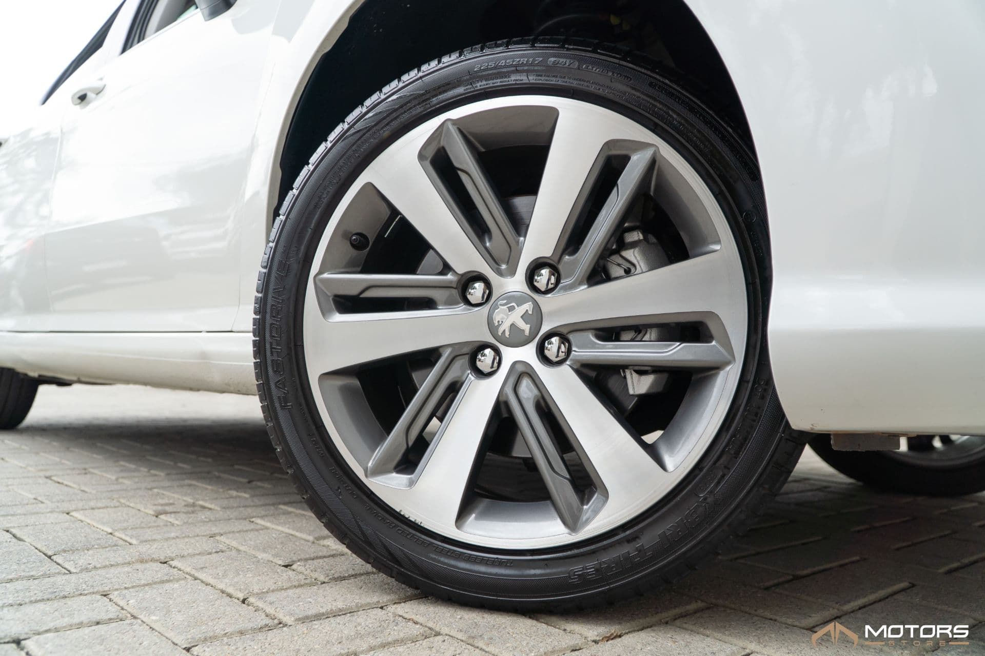 Peugeot 308 Griffe 1.6 Turbo Flex 16v 5p Aut - Imagem 6