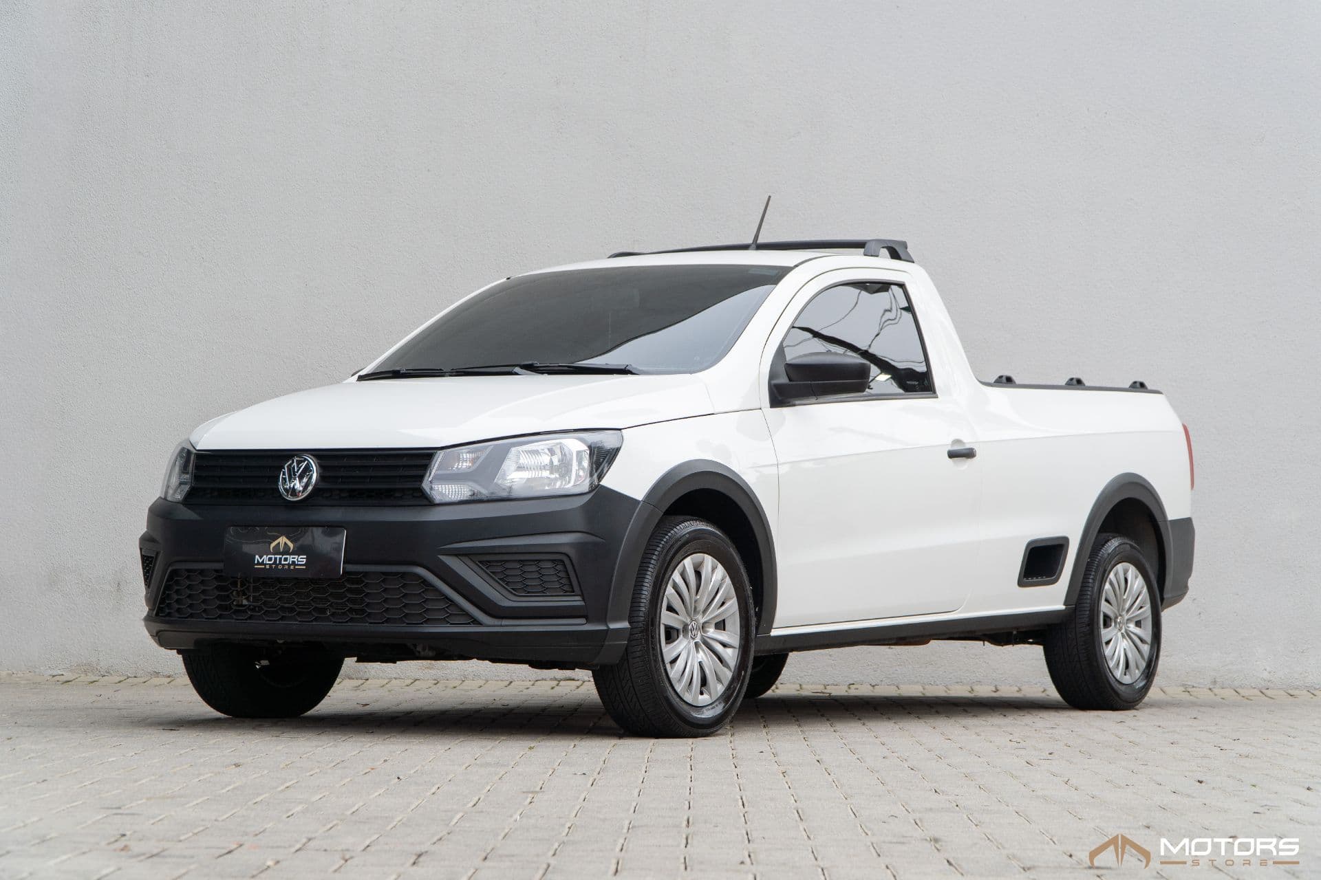 Volkswagen Saveiro Robust 1.6 Total Flex 16v - Imagem 1