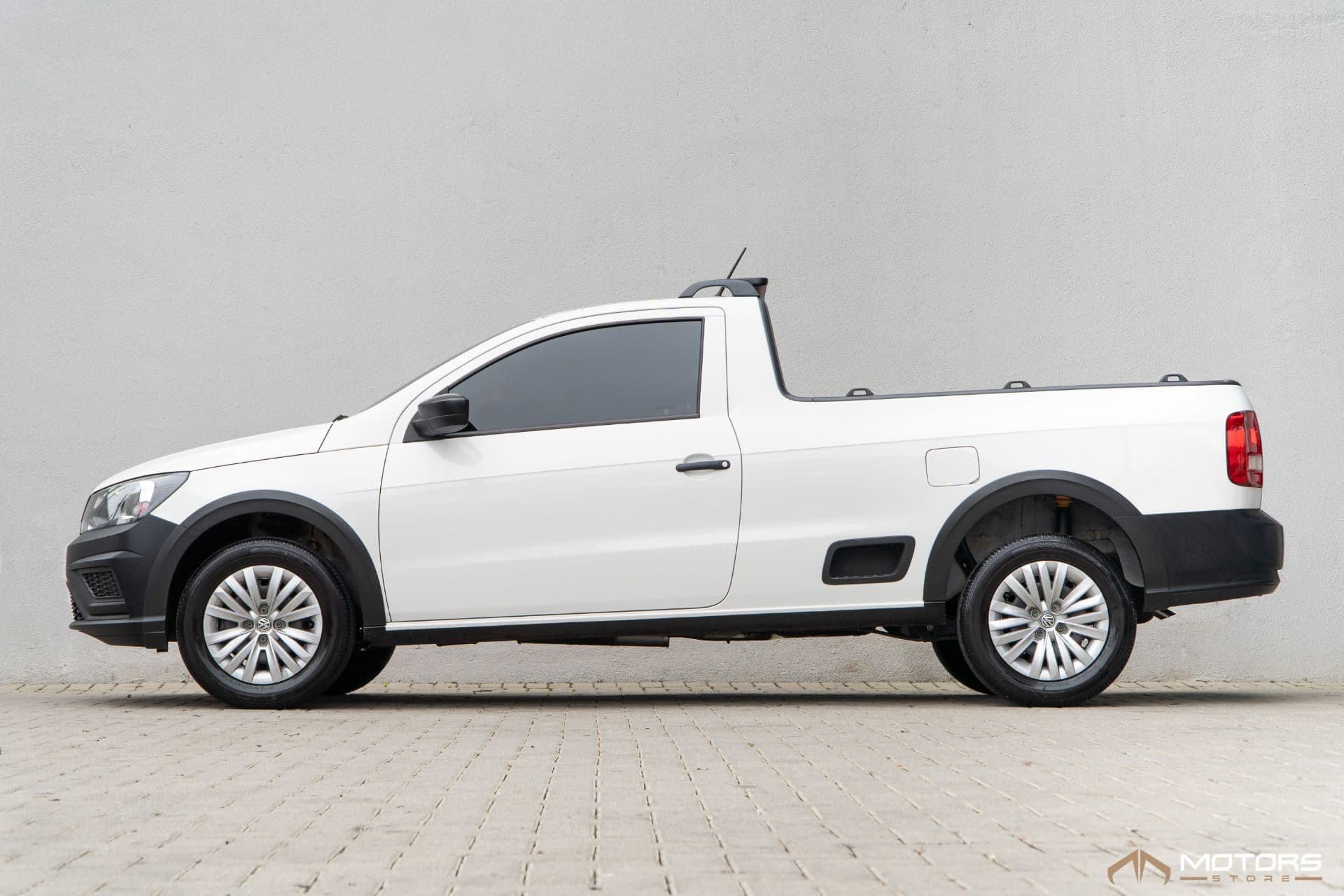 Volkswagen Saveiro Robust 1.6 Total Flex 16v - Imagem 3