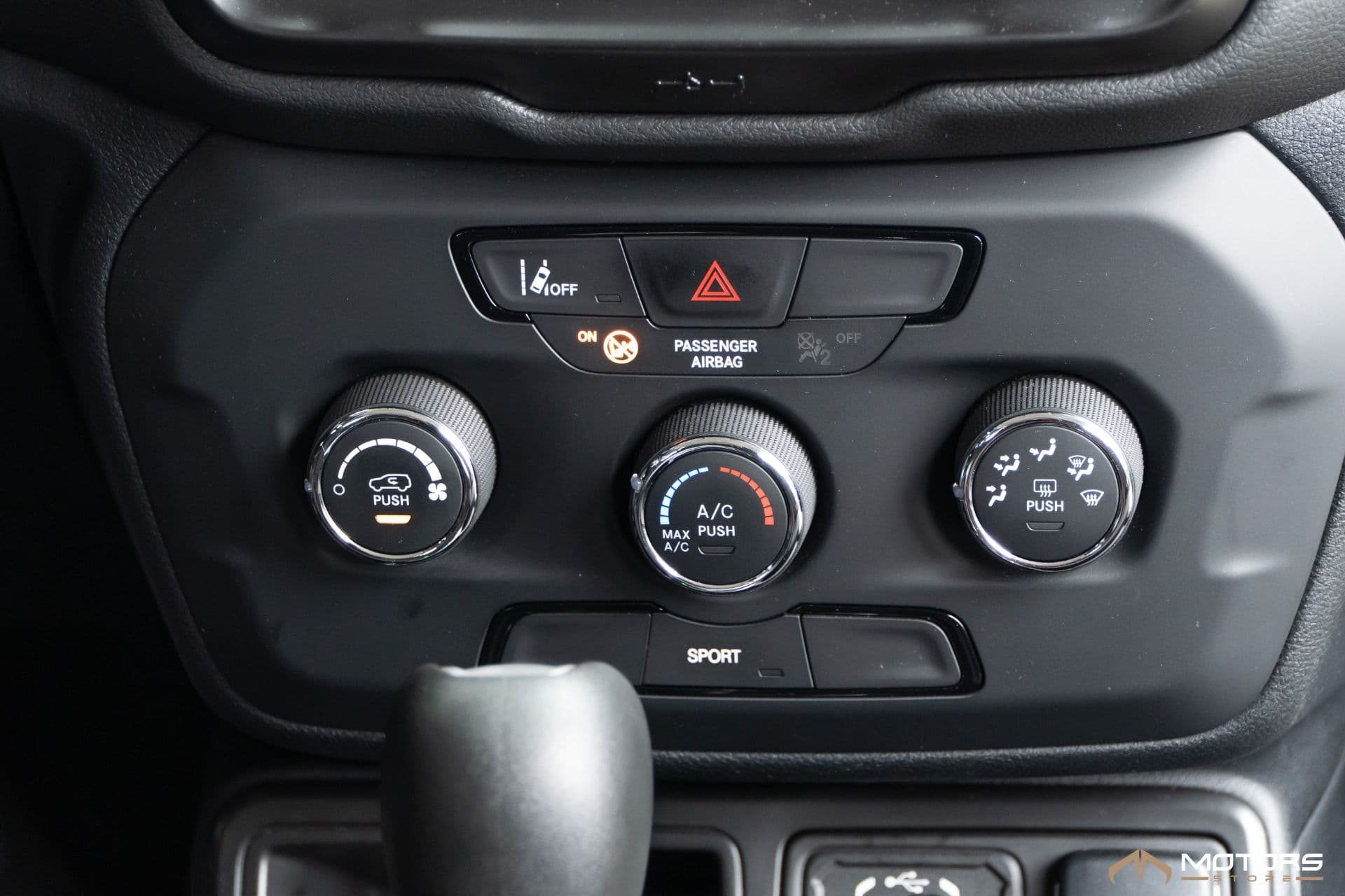 Jeep Renegade Sport T270 1.3 Tb 4x2 Flex Aut. - Imagem 12