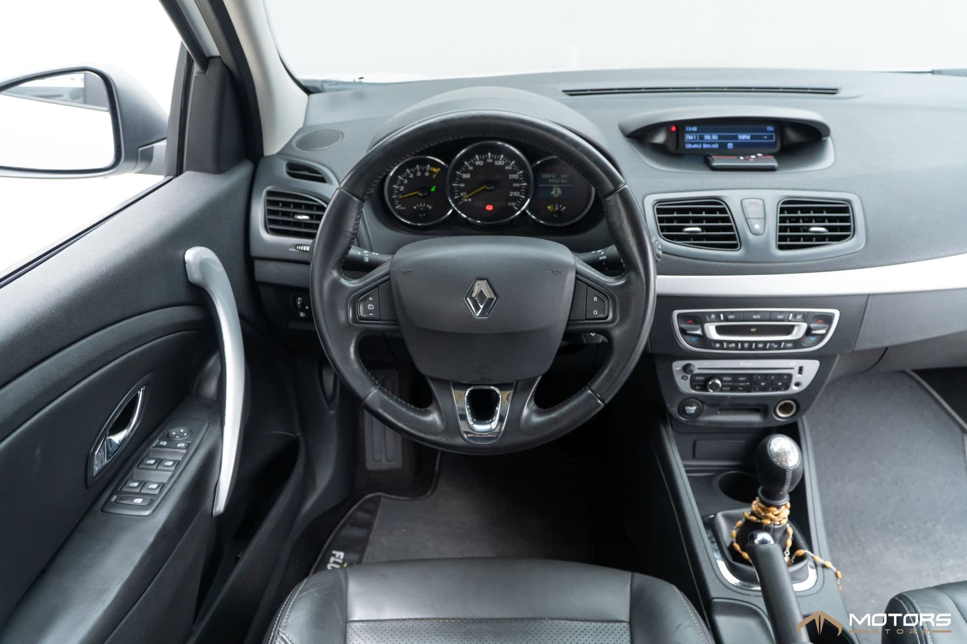 Renault Fluence 2.0 Dynamique 16v Flex 4p Manual - Imagem 17