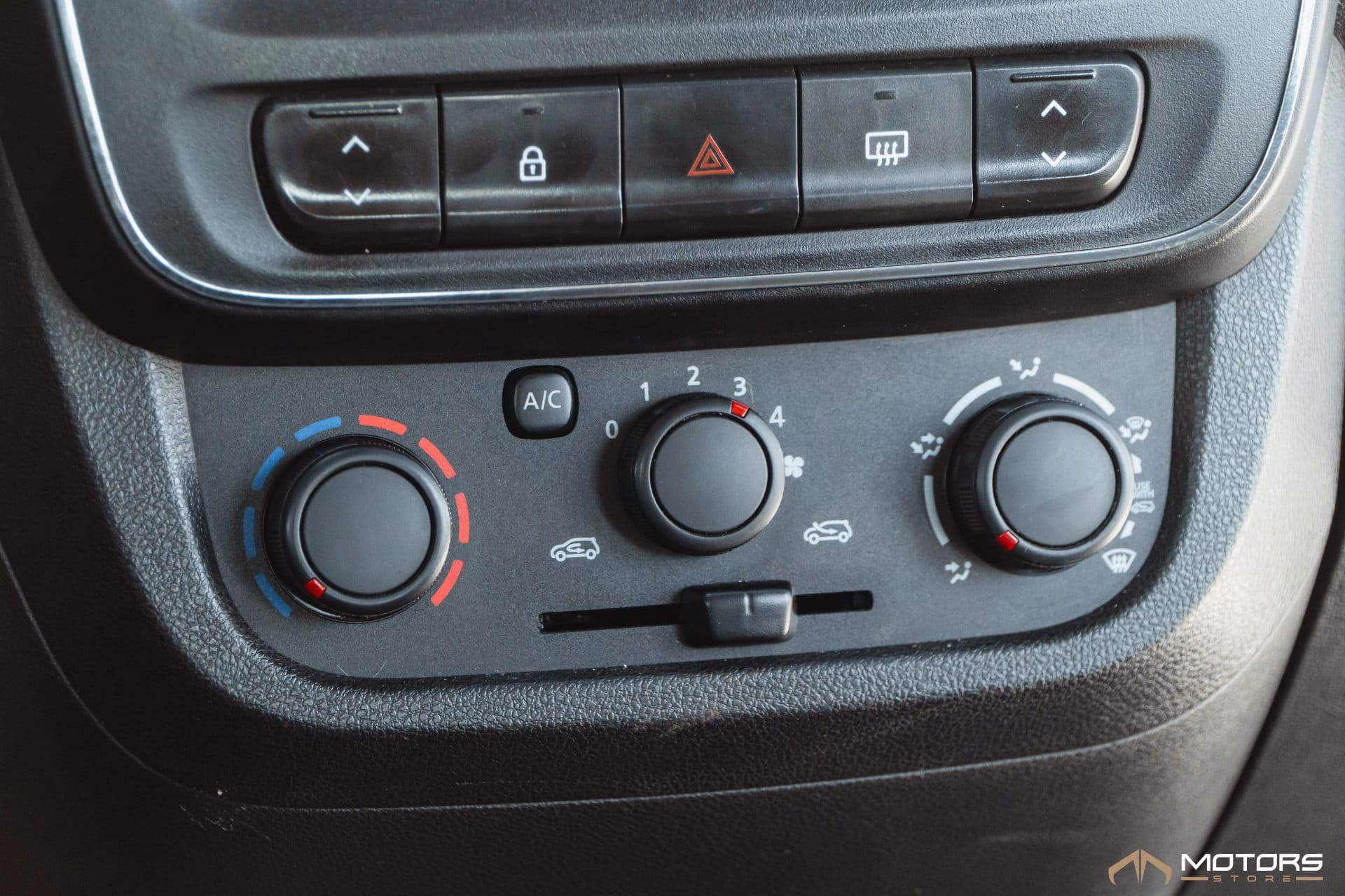 Renault Kwid Zen 2 - Imagem 12
