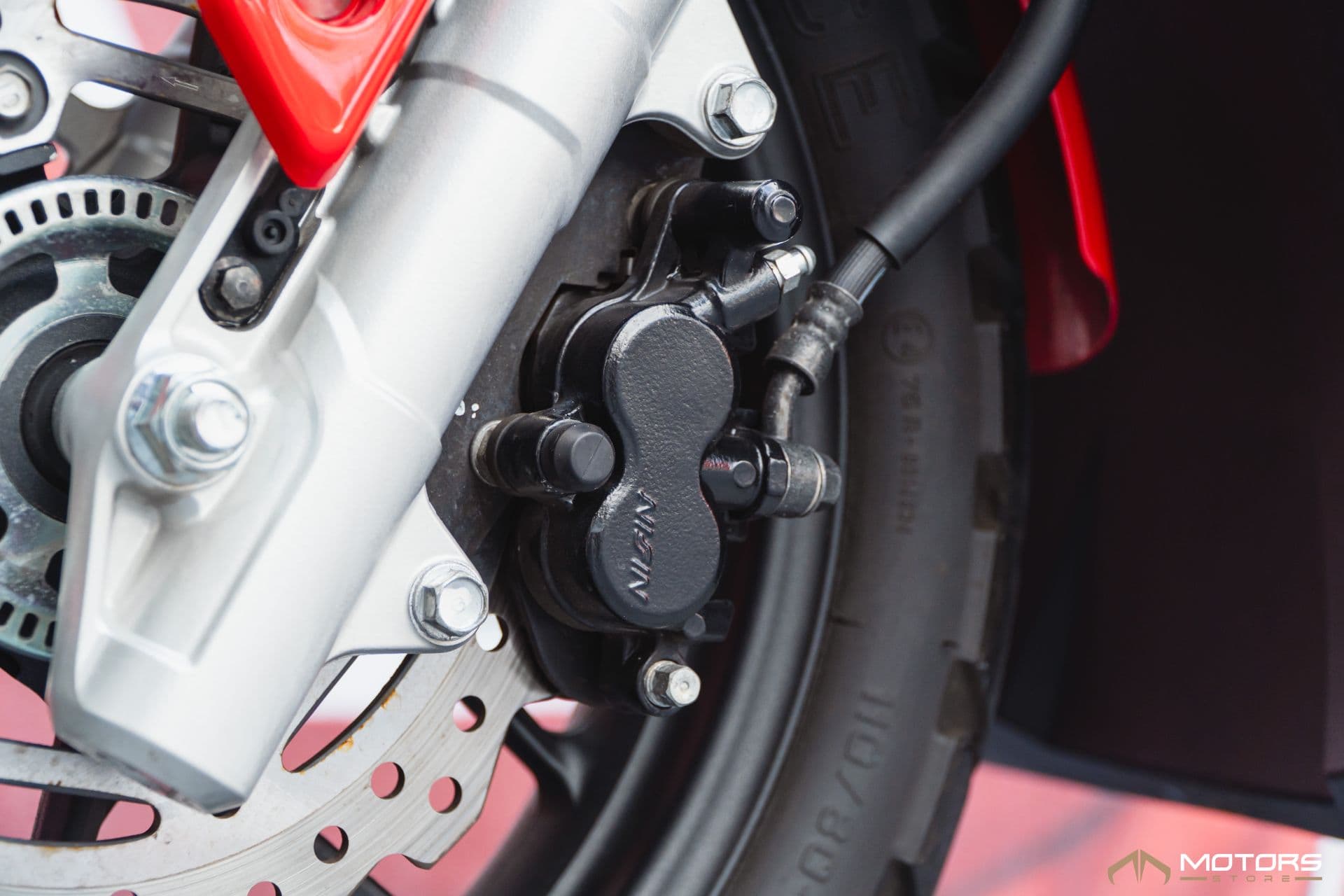 Honda ADV 150 - Imagem 13