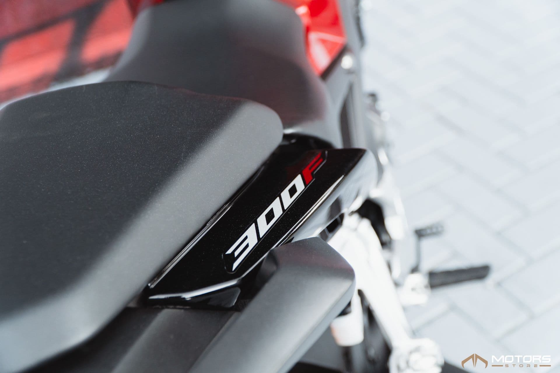 Honda CB 300F Twister Flex - Imagem 9
