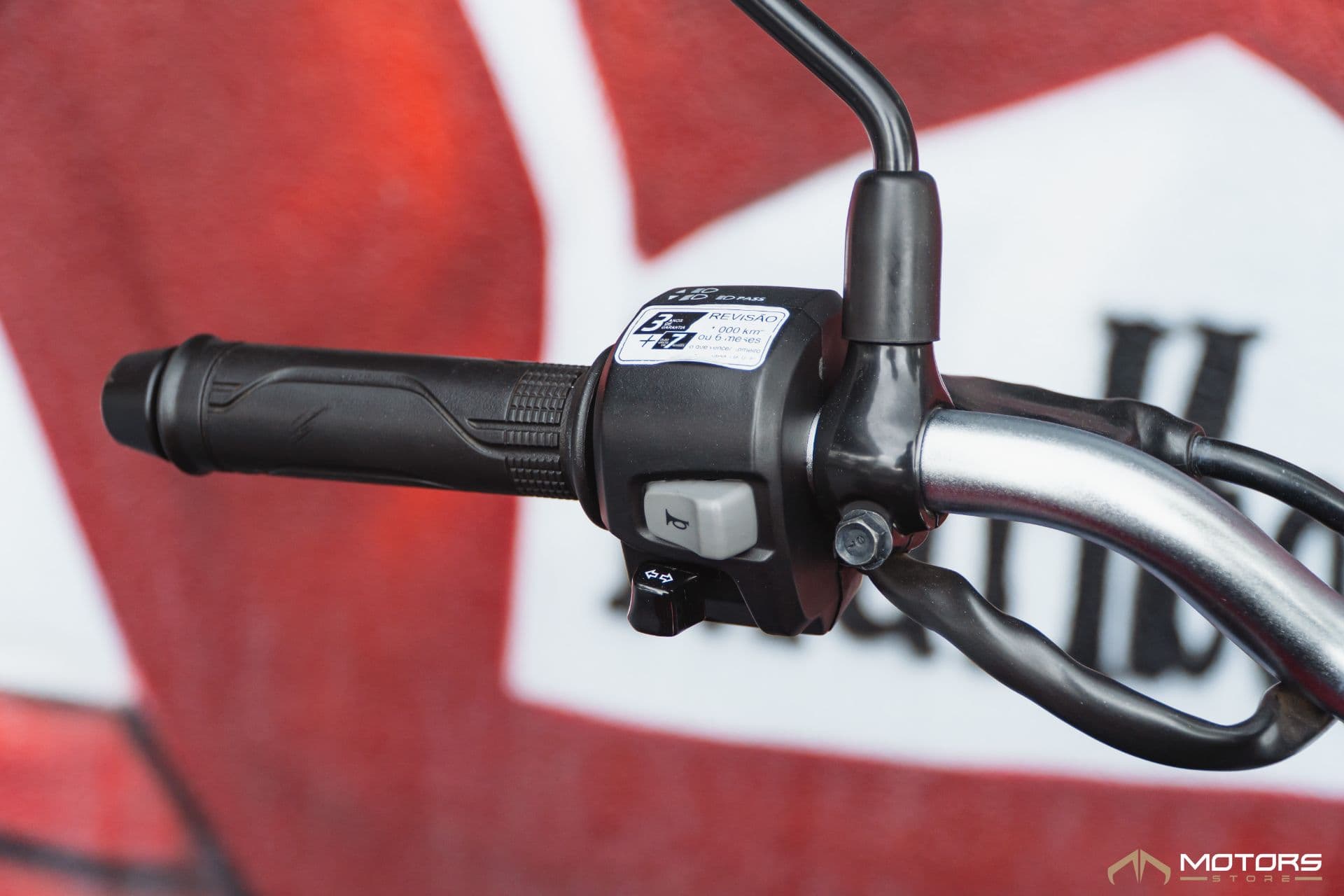 Honda CB 300F Twister Flex - Imagem 11
