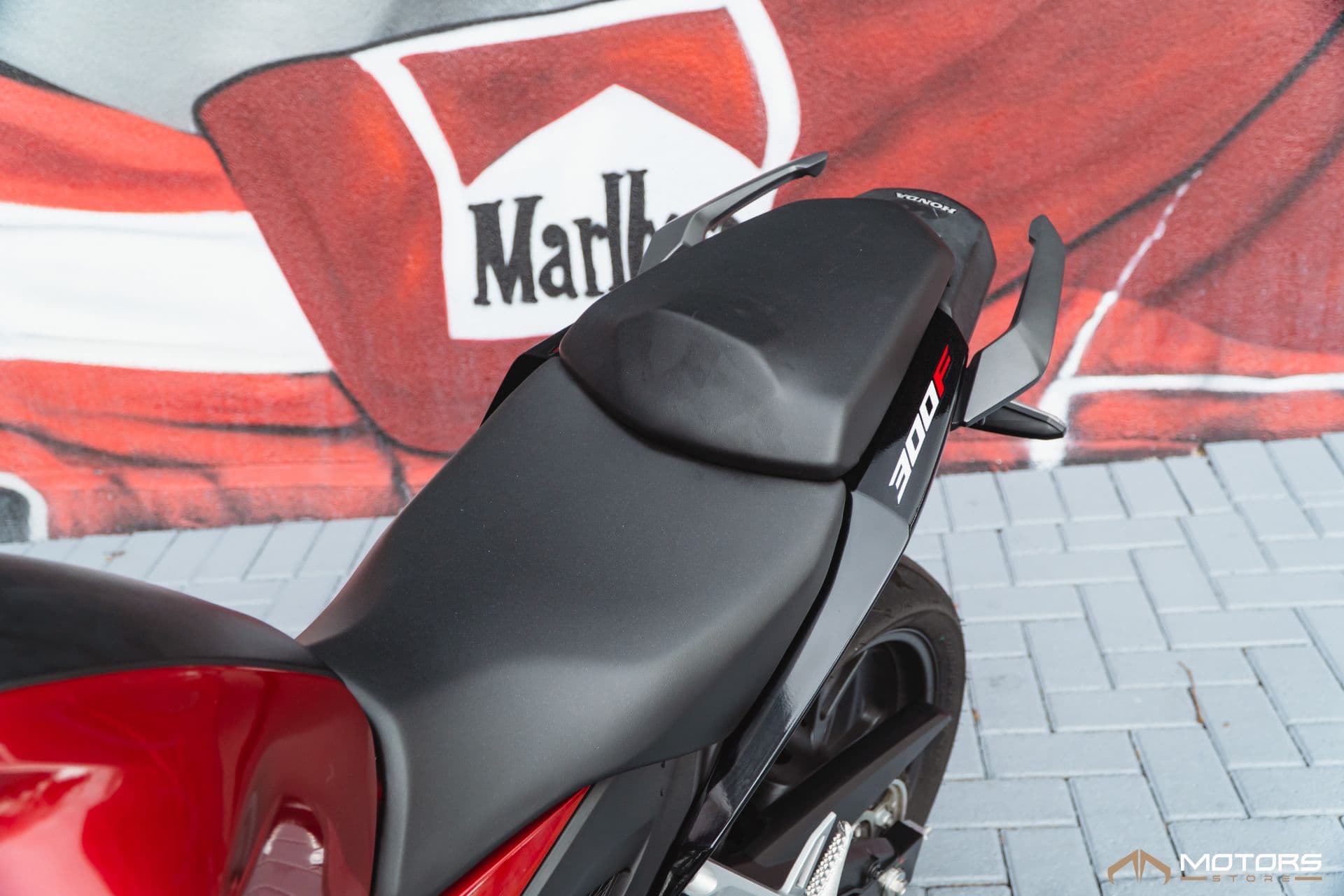 Honda CB 300F Twister Flex - Imagem 8