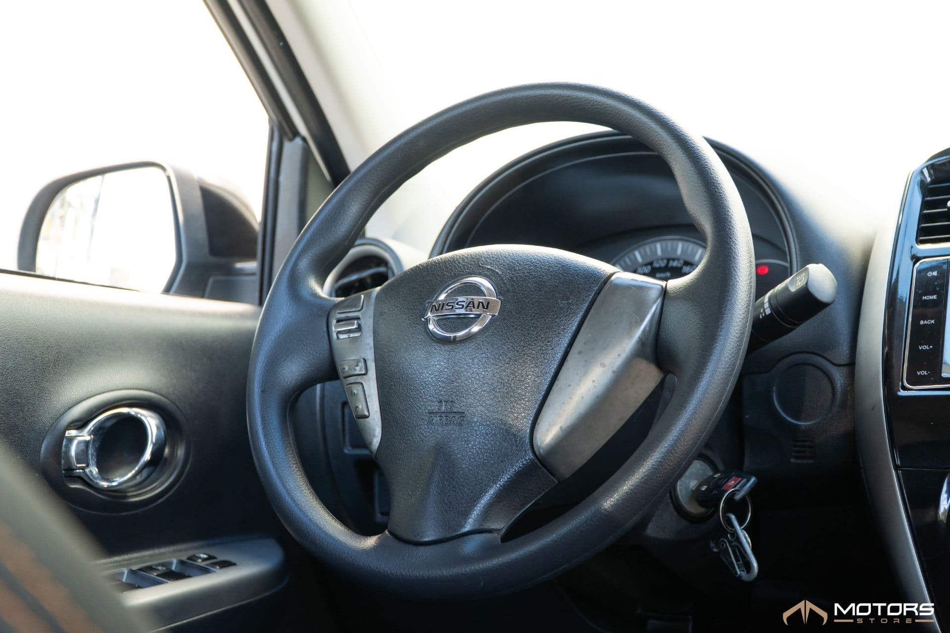 Nissan March 1.6 Rio 2016 - Imagem 10