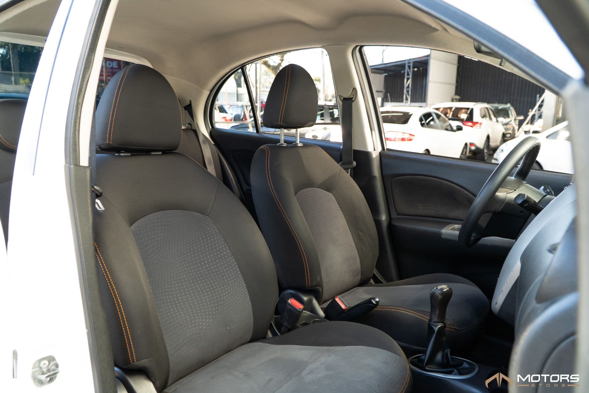 Nissan March 1.6 Rio 2016 - Imagem 8