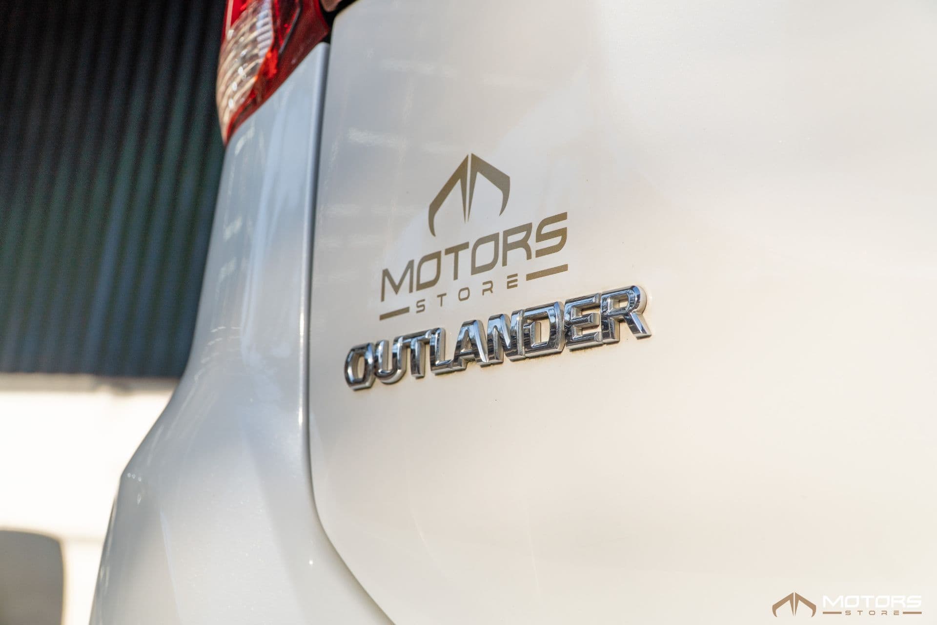 Mitsubishi Outlander 2.0 16v 160cv - Imagem 6