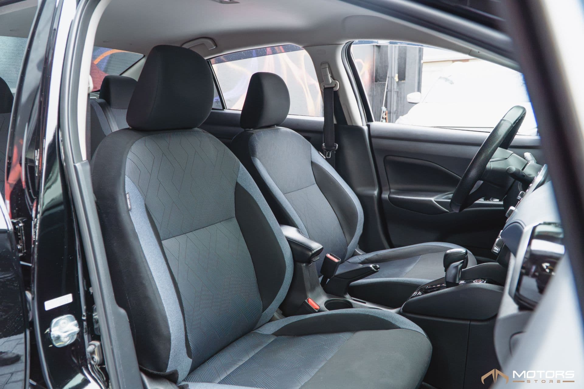 Nissan Versa 1.6 Advance Cvt - Imagem 7