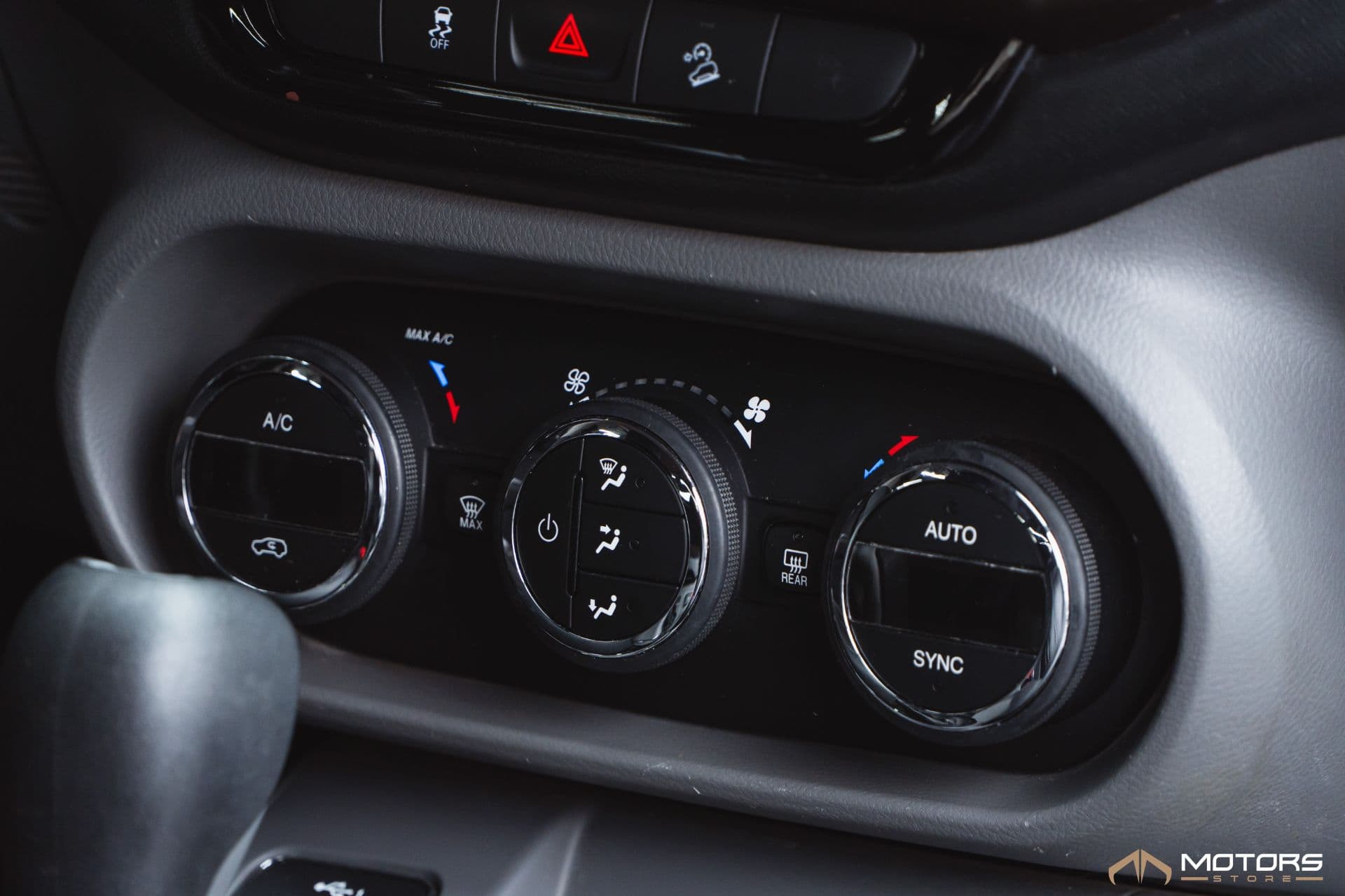 Fiat Toro Volcano At9 D4 - Imagem 16