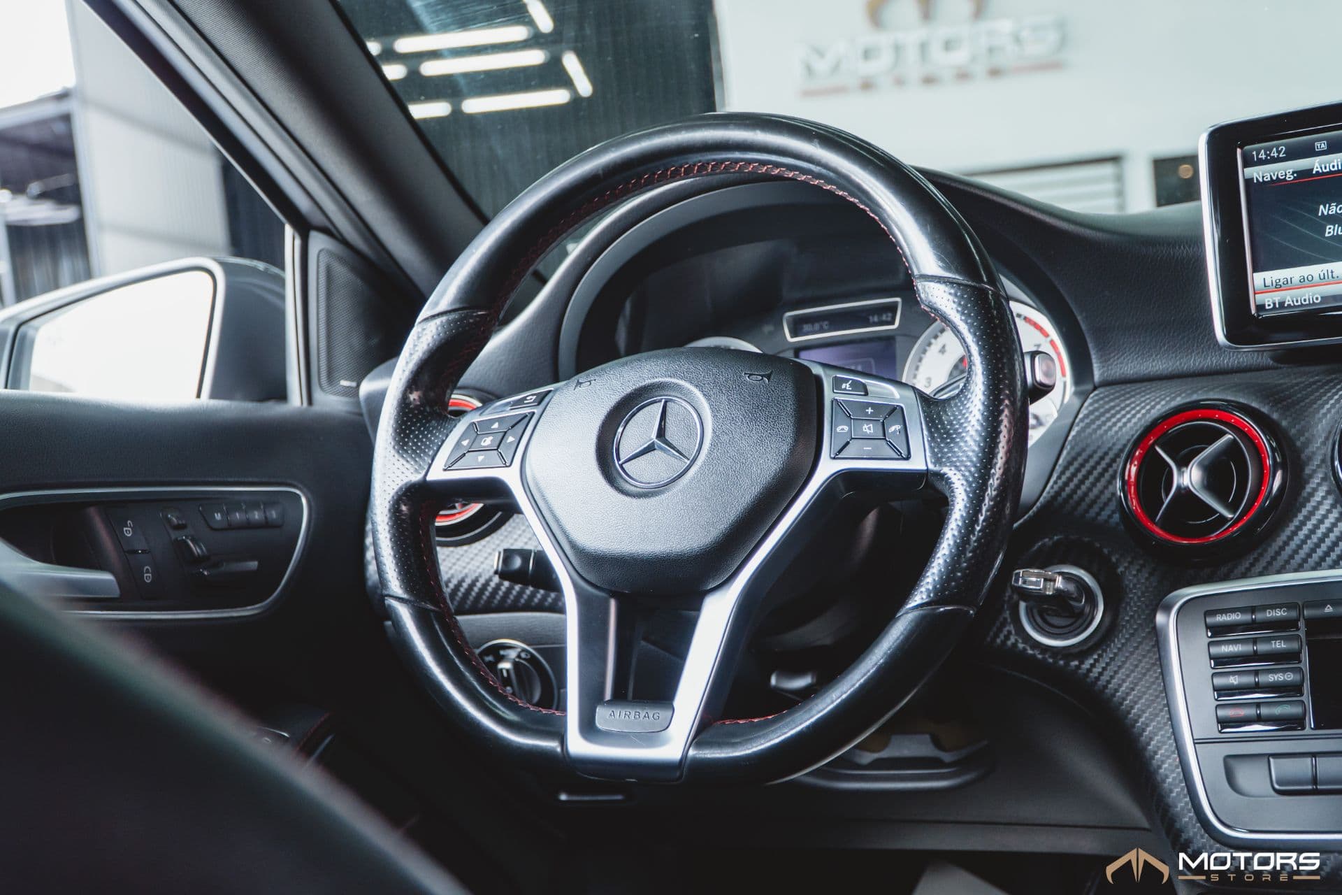 Mercedes-Benz A250 Turbo Sport - Imagem 14