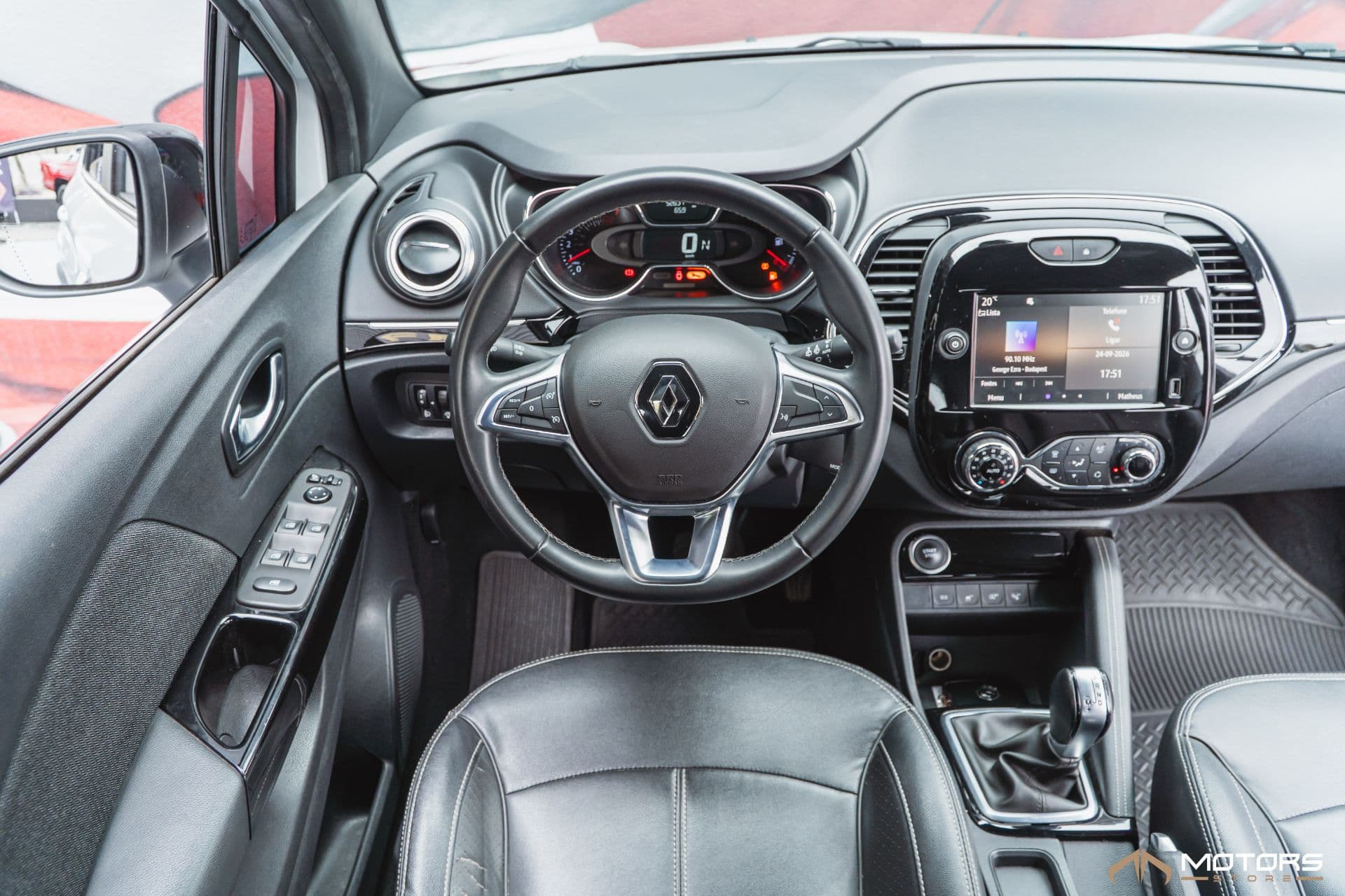 Renault Captur Intense 1.3 TB 16V Flex 5P Aut. - Imagem 16