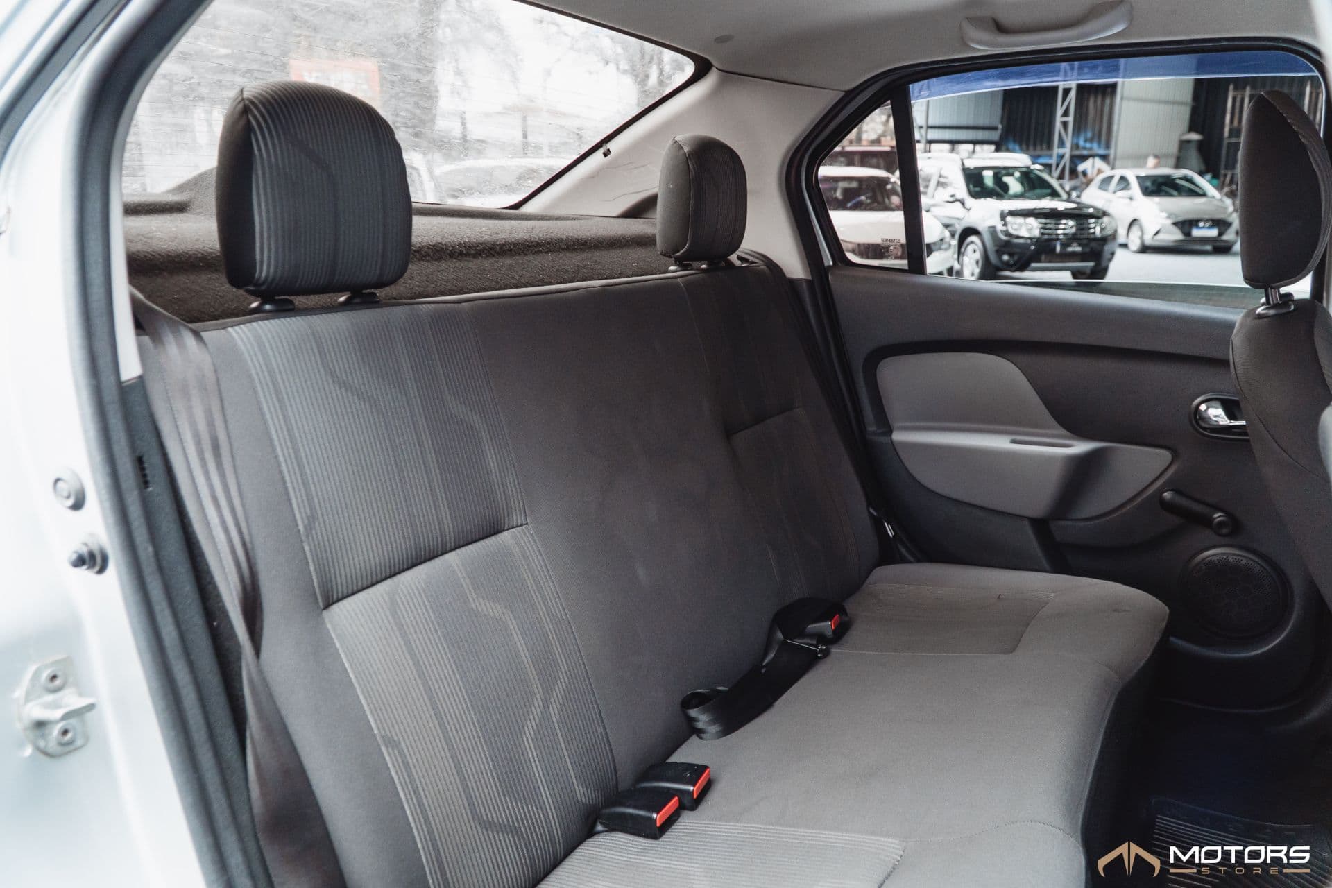 Renault Logan 1.0 Expression 16V Flex 4P Manual - Imagem 5