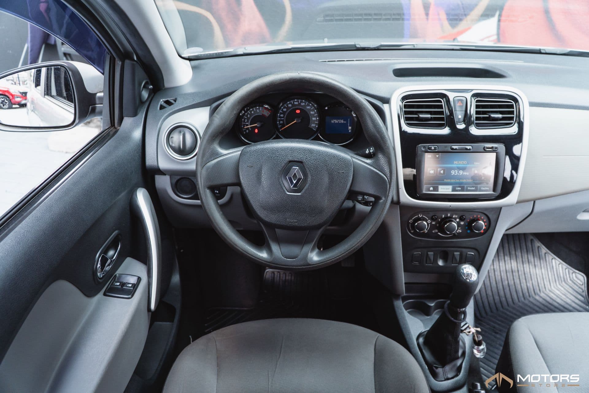 Renault Logan 1.0 Expression 16V Flex 4P Manual - Imagem 12