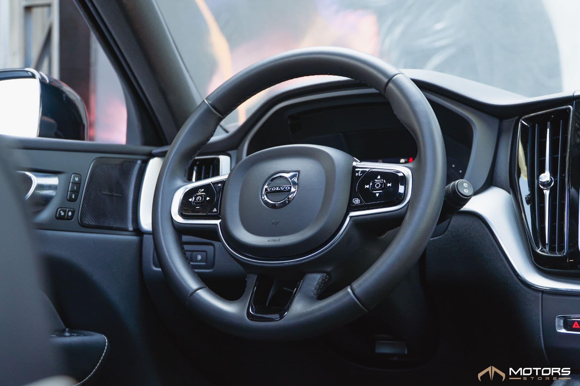 Volvo Xc 60 T-8 Hibrido R-Design 2.0 5P - Imagem 16