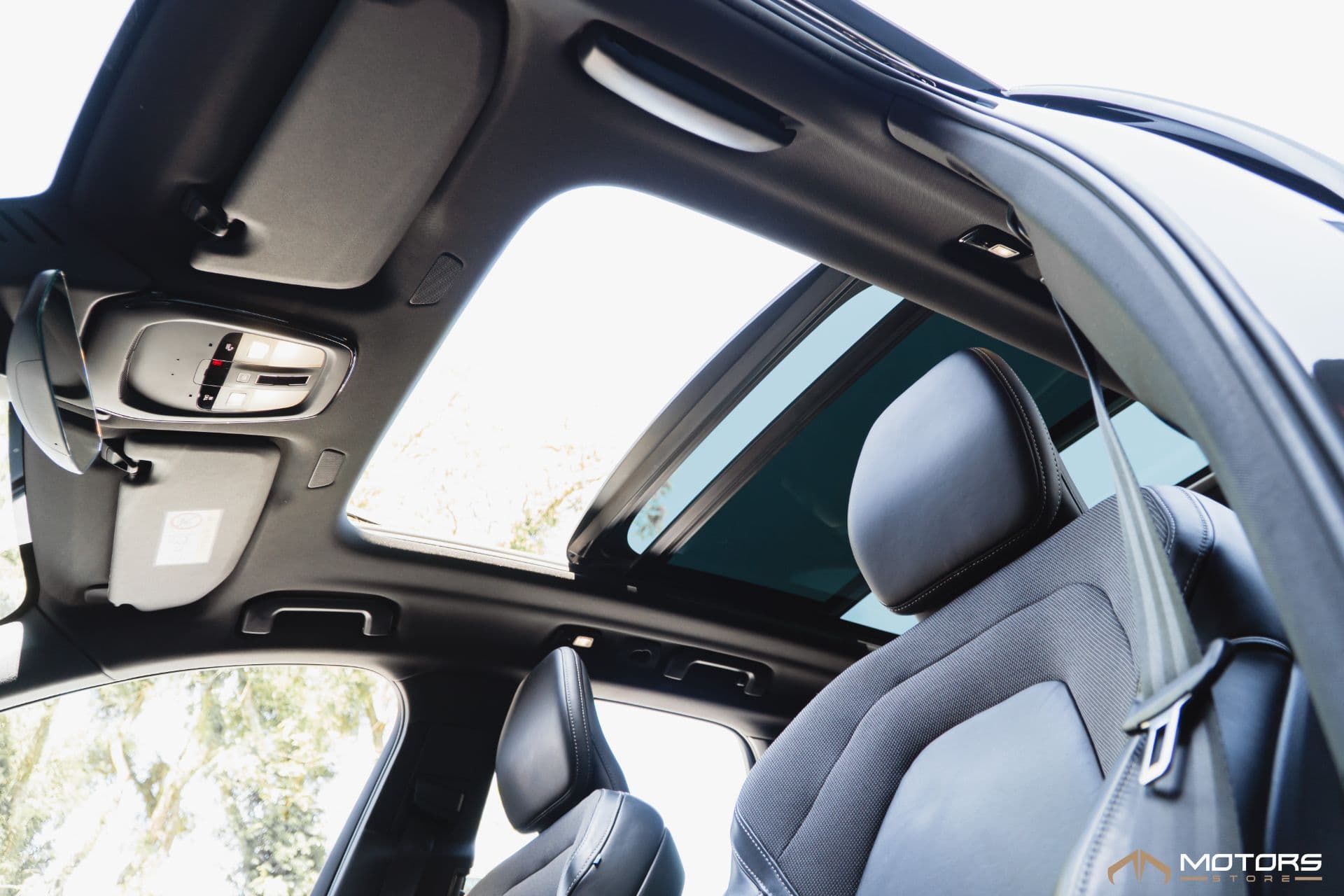 Volvo Xc 60 T-8 Hibrido R-Design 2.0 5P - Imagem 12