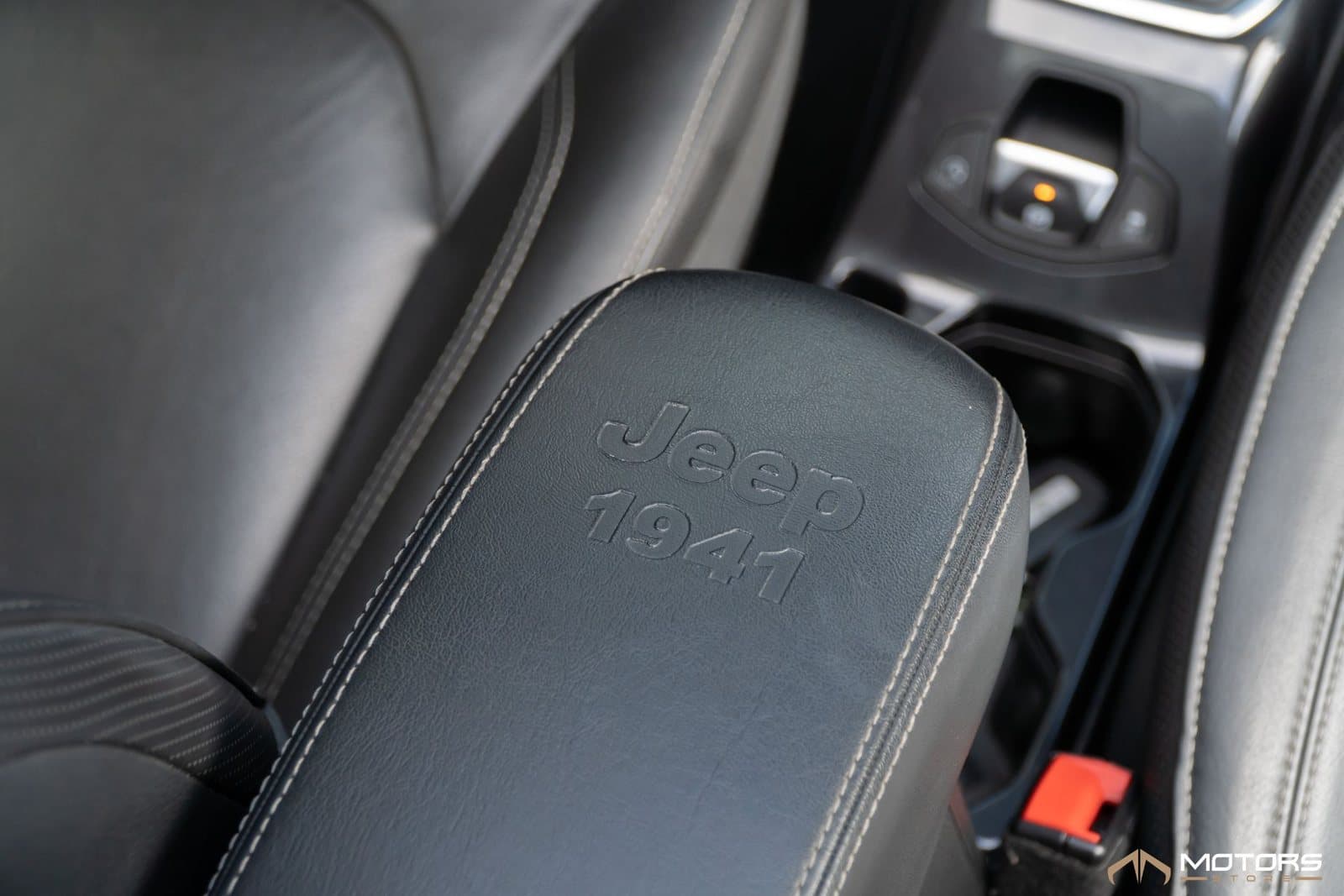 Jeep Renegade S T270 1.3 Tb 4x4 Flex Aut - Imagem 18