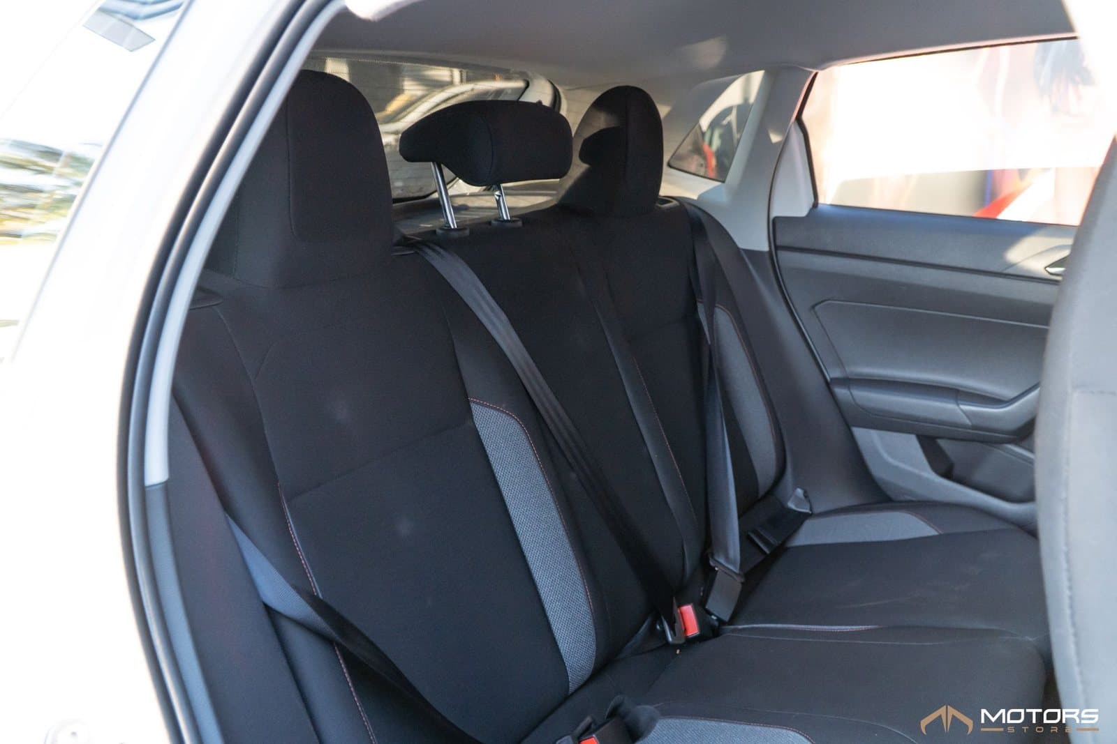 Volkswagen Polo Track 1.0 Flex 12v 5p - Imagem 7